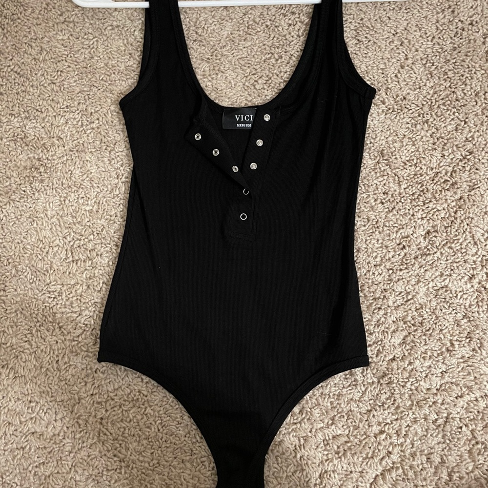 Vici Henley tank bodysuit